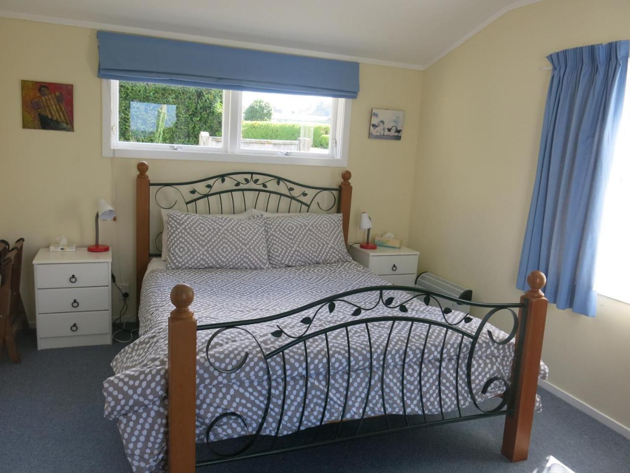 The Crescent Bnb Waihi Exterior foto